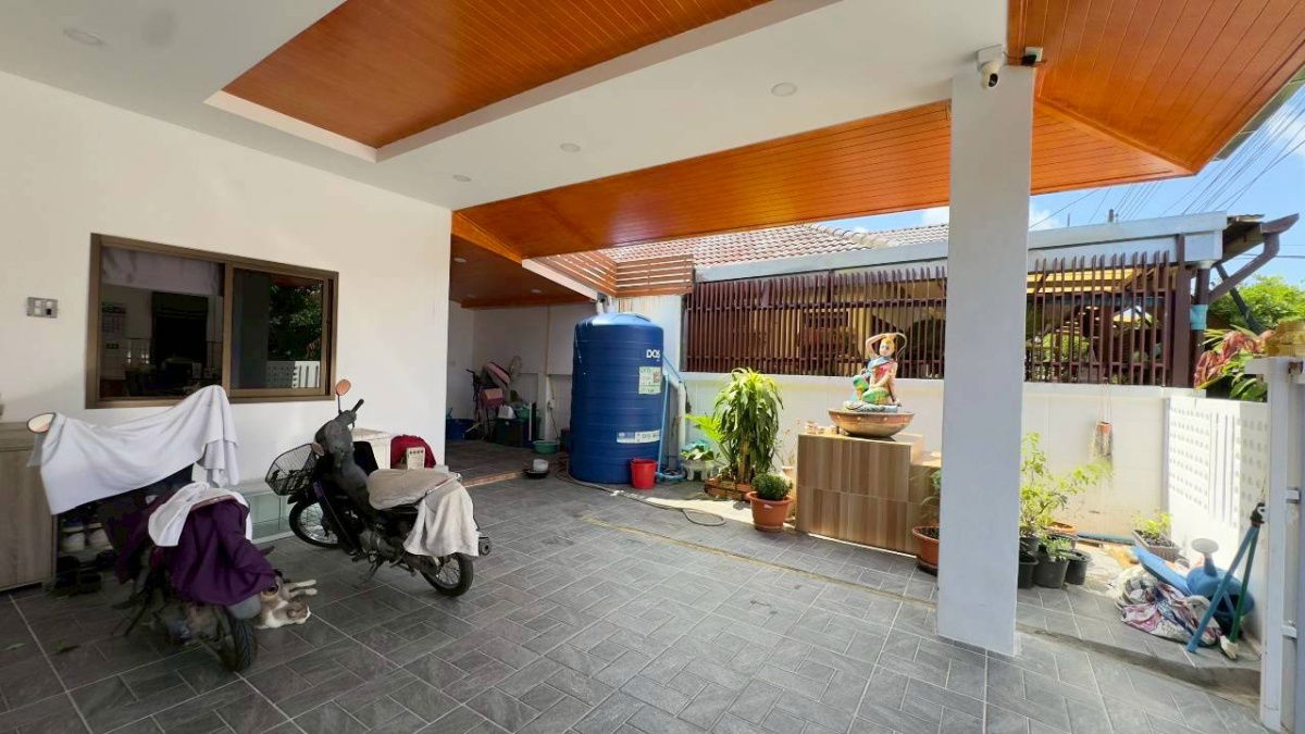 picture Udomsuk Pa Khlok Phuket WR-03678 - 9/12