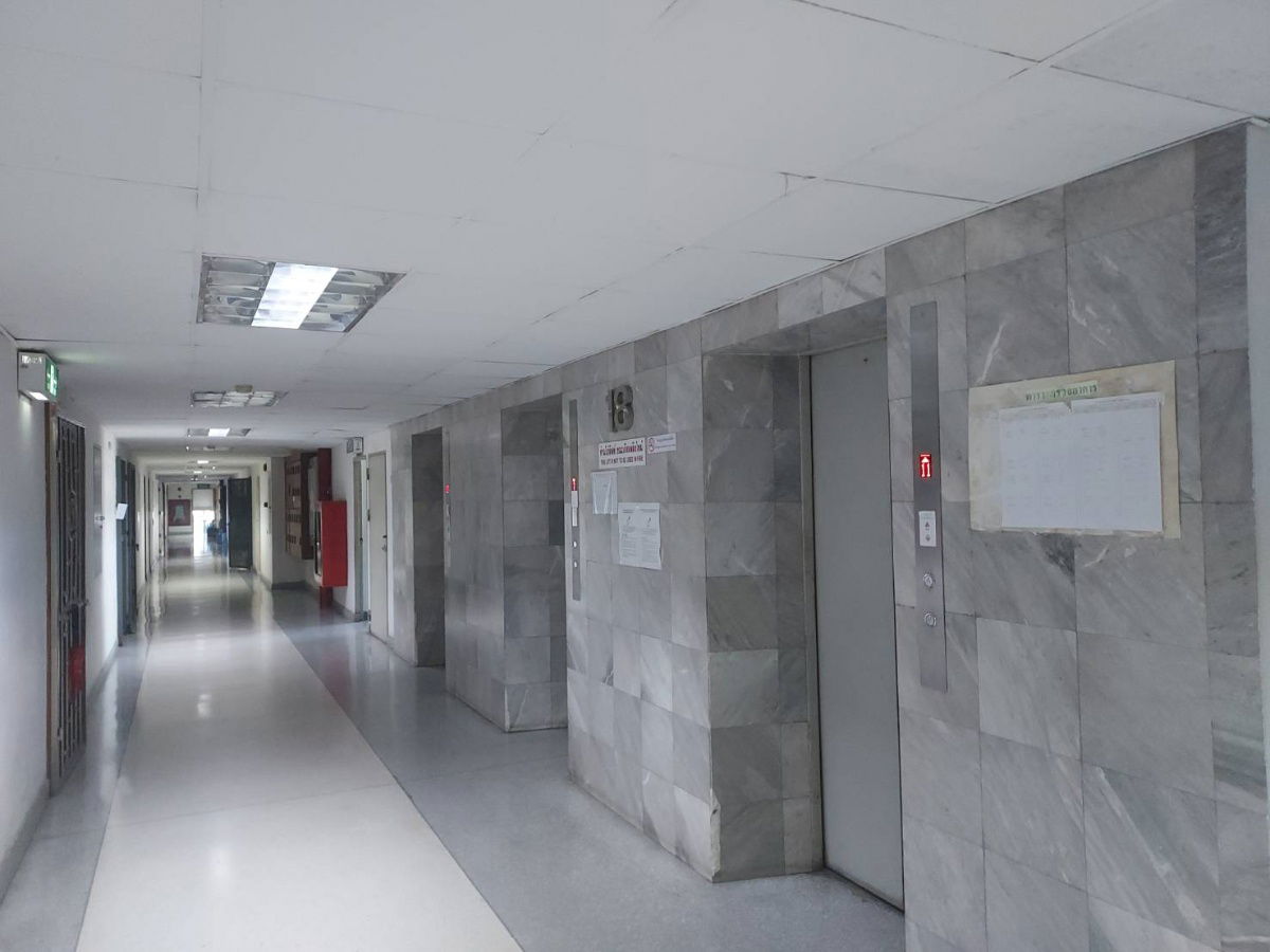 รูป ให้เช่า คอนโด ศรีวราแมนชั่น   ศูนย์กลางถนนรัชดาภิเษก  MRT ศูนย์วัฒนธรรม 350 เมตร - รูปที่ 2/16