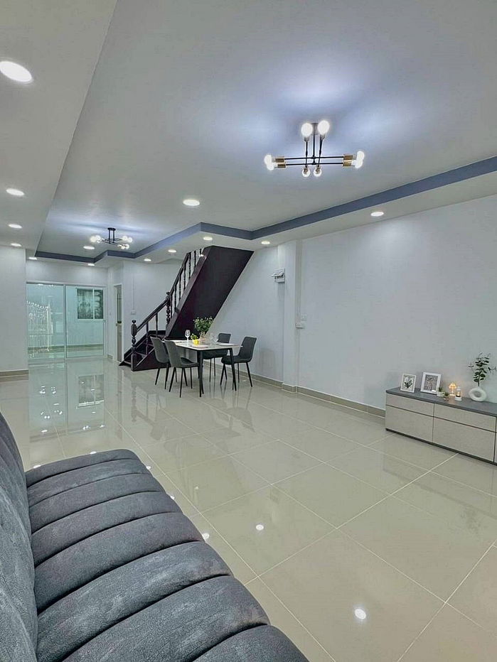 รูป บ้านสวย  รีโนเวทใหม่  หมู่บ้านบัวทอง 2  ทาวน์เฮ้าส์ 3 ห้องนอน   MRT สถานีคลองบางไผ่ อยู่หน้าหมู่บ้าน  ใกล้เซ็นทรัล เวสเกต - รูปที่ 9/28