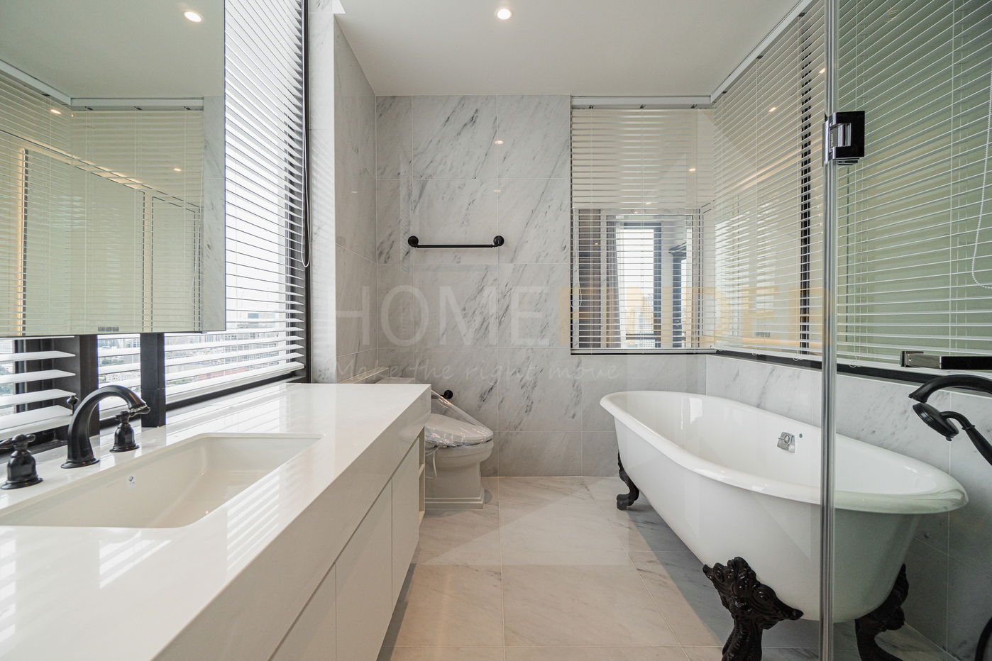 picture MUNIQ Langsuan 3 bedrooms, for rent - 7/10