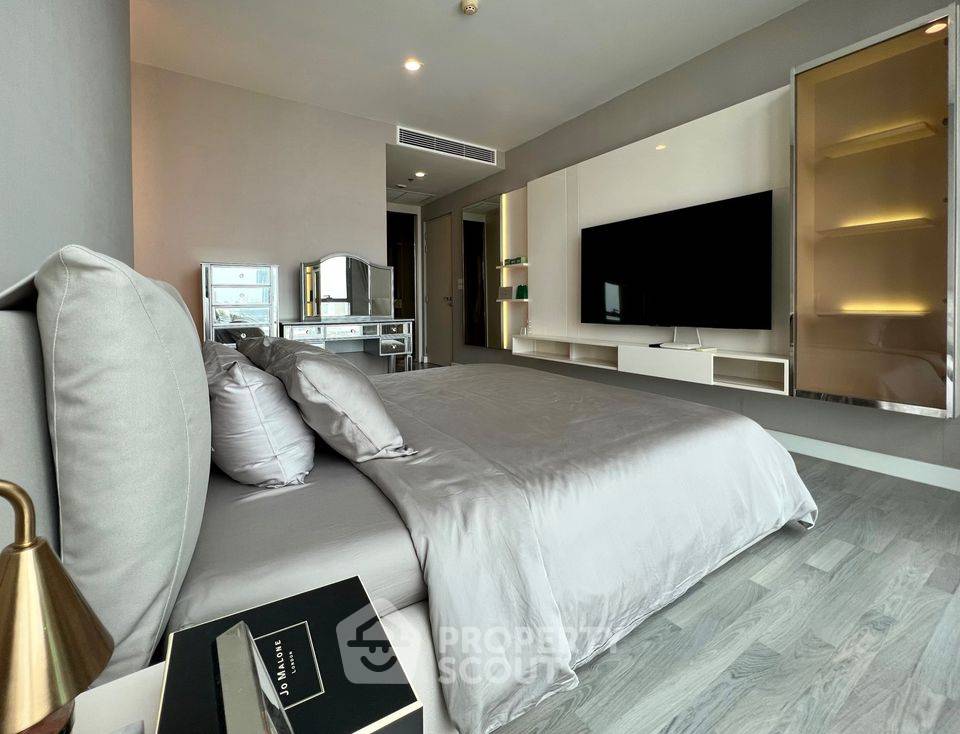 picture 2-BR Condo at The Room Bts Wongwianyai near BTS Wongwian Yai (ID 1748462) - 14/15
