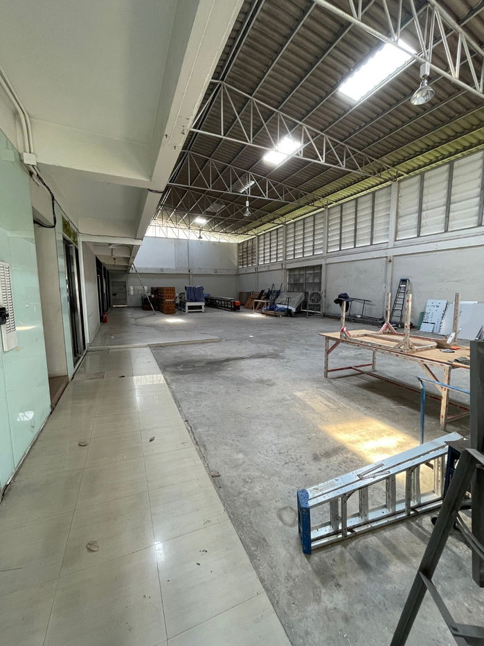 picture Warehouse and office for rent, Soi Bangna 32, rent price 100,000 baht per month. - 1/5