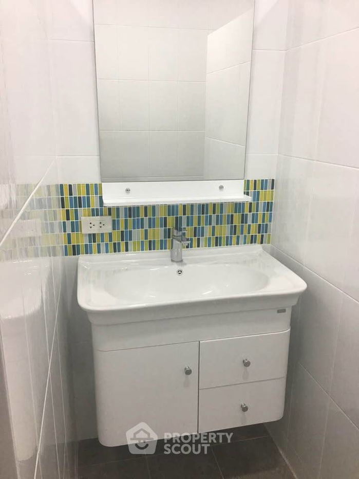 รูป วิลล่า 4-ห้องนอน ใน หนองแก (ID 2280357) - รูปที่ 12/12