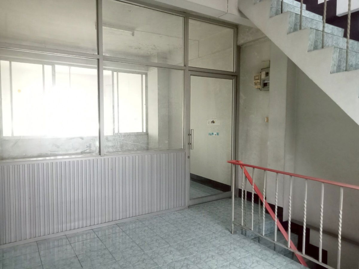 picture For sale: 2 commercial buildings, Setthakit Village, Bang Khae, next to the road, suitable for a shop. - 19/19