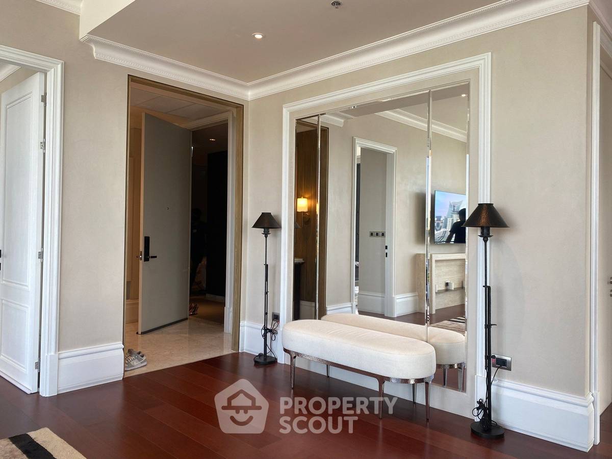 picture 3-BR Condo at Khun By Yoo near BTS Thong Lor (ID 1949194) - 3/12