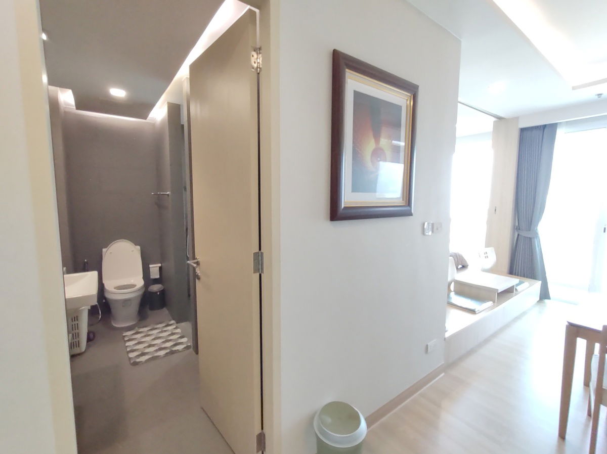 รูป ให้เช่าคอนโดติดทะเล Yuu ศรีราชา ห้องวิวทะเล : 1 ห้องนอน ขนาด 33 ตร.ม. เช่าเพียง 18,000 บาท/เดือน - รูปที่ 12/12