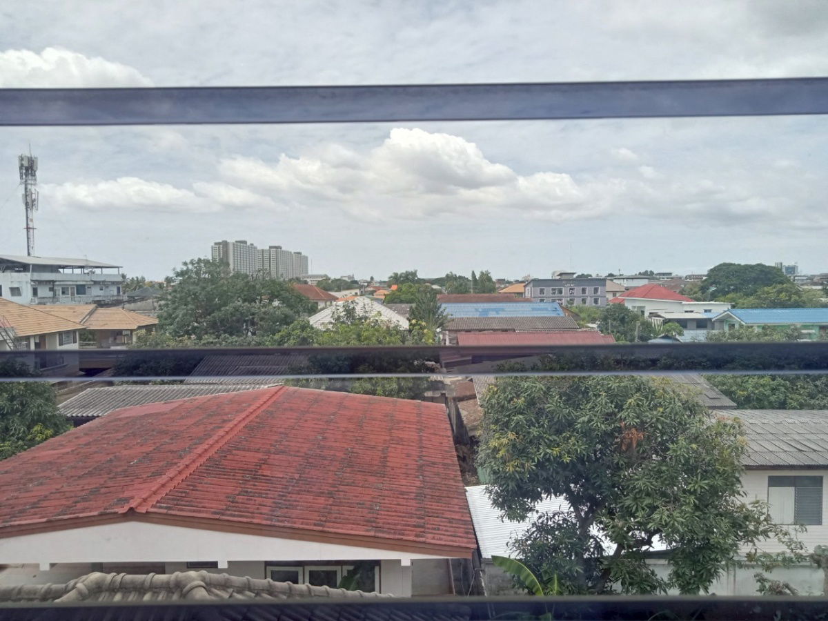 picture For sale: 2 commercial buildings, Setthakit Village, Bang Khae, next to the road, suitable for a shop. - 16/19