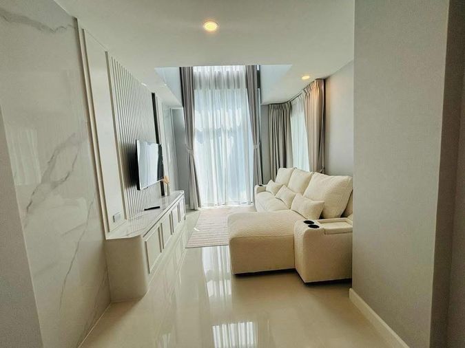 4-bed house for rent, 285 sqm, 65 sq wah, The City Ramintra 3