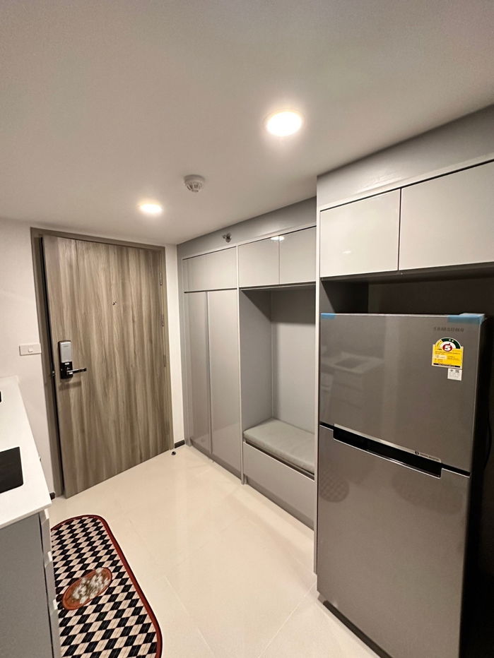 รูป 📱 LINE: @MUUHOUSE465 📞 084-247-9263🏢 Knightsbridge Phaholyothin Interchange พหลโยธิน 27 | 🛏 38 ตร.ม.  | 🏫 ม.เกษตรศาสตร์ เฟอร์ใหม่กริบ |  - รูปที่ 4/8