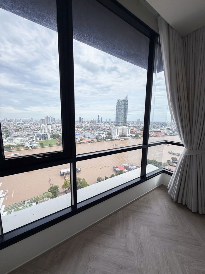 picture 2-bedroom riverside condo, Chapter Charoennakhon - Riverside - 3/22