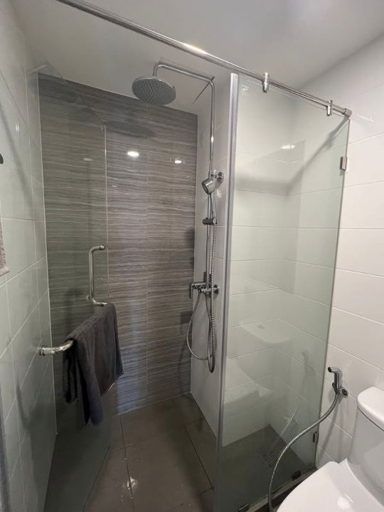 picture FOR RENT  :  E040205  :  ( KnightsBridge Collage Sukhumvit 107 )  - 6/8