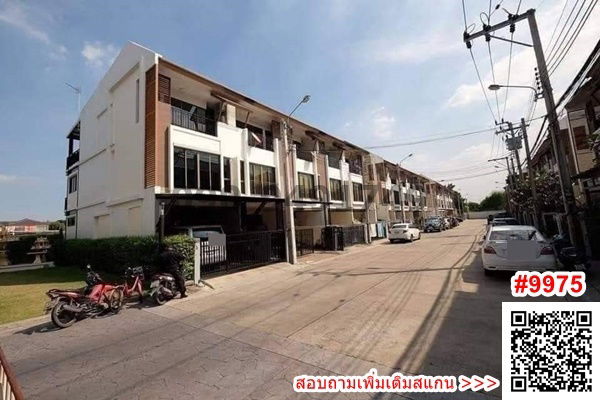 picture Townhouse for rent, 3 floors, The Private Sukhumvit-Bang Chak, next to BTS Bang Chak - 1/20