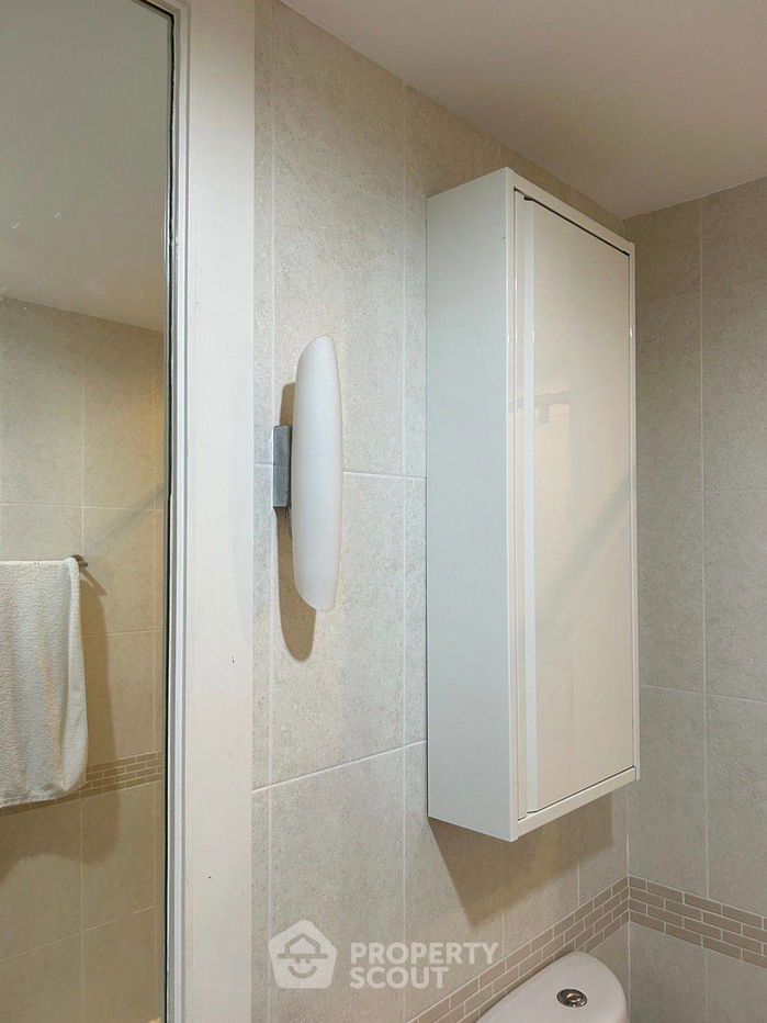 picture 2-BR Condo at Baan Siri Silom near BTS Surasak (ID 2053110) - 7/7