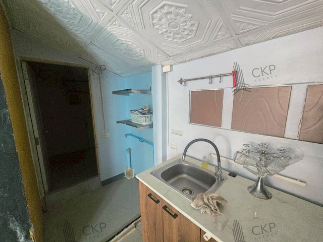 picture Single-storey detached house with roof terrace and private parking, sold as is, convenient transportation, Lat Krabang area. - 11/13