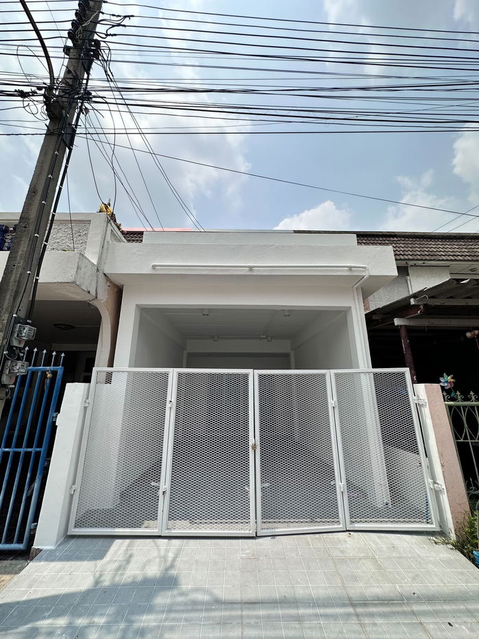 picture 🏰 Townhouse for sale in Wang Thong Wi Village, Phawadi Rangsit 🛠 Renovated the whole house 💸 Price 2.09 Free transfer ✈ Near Don Mueang Airport, - 1/14