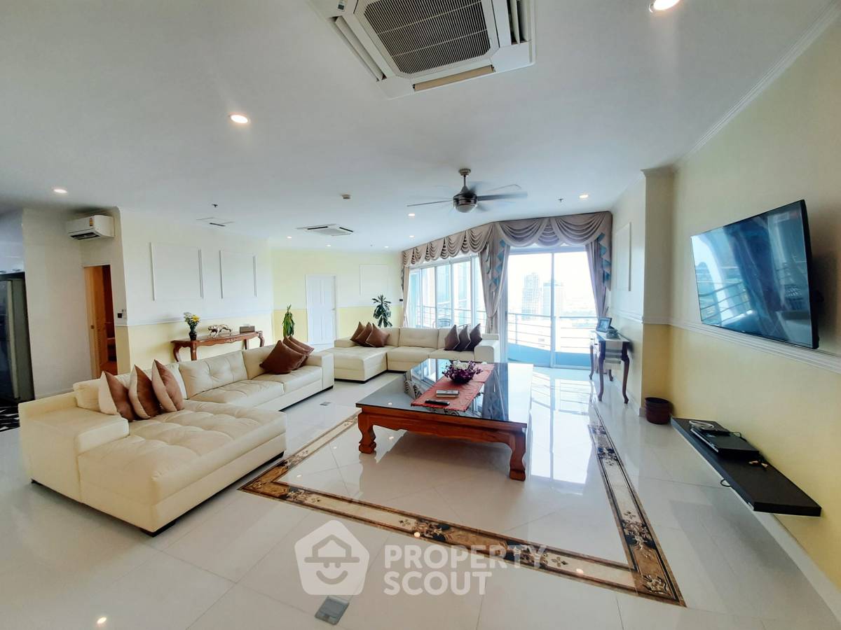 รูป คอนโด 3-ห้องนอน ที่ บ้าน สาทร เจ้าพระยา คอนโดมิเนียม ใกล้ BTS กรุงธนบุรี (ID 513731) - รูปที่ 1/13