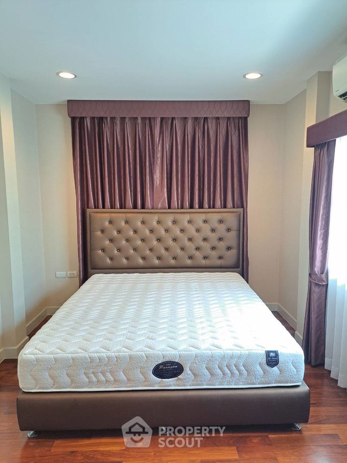 รูป บ้าน 4-ห้องนอน ที่ แกรนด์ บางกอก บูเลอวาร์ด พระราม 9-ศรีนครินทร์ ใกล้ กรุงเทพกรีฑา (ID 2280509) - รูปที่ 20/28