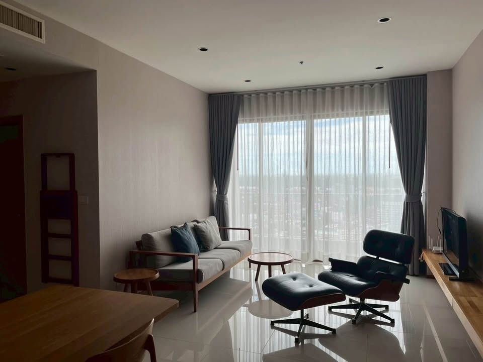 รูป ให้เช่าคอนโด The Emporio Place ใกล้ MRT ศูนย์การประชุมแห่งชาติสิริกิติ์ 50,000 บาท รหัสทรัพย์: RS1591 - รูปที่ 3/8