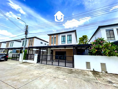 บ้านแฝด นิคมบางปู(เหนือ) : 📣 ขายด่วน! บ้านแฝดบ้านพฤกษา ศรีนครินทร์-บางนา แบบบ้านใหญ่สุด 4 ห้องนอน