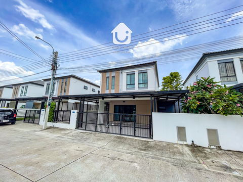 4BR House for sale in Samutprakarn, Baan Pruksa Srinakarin-Bangna