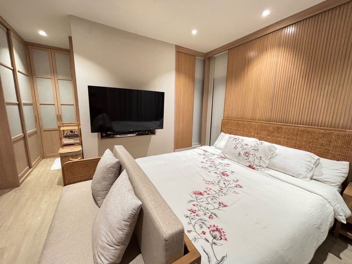 รูป H 904 ให้เช่า บ้านเดี่ยว 2 ชั้น ม.Pimnara Srinakarin - Bangna บ้านสวย สไตล์ญี่ปุ่น Fully furnished ราคา 98,000 บาท - รูปที่ 12/24