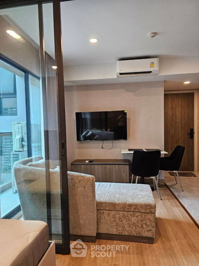 picture 1-BR Condo at Lloyd Soonvijai-Thonglor in Bang Kapi (ID 2280561) - 2/13