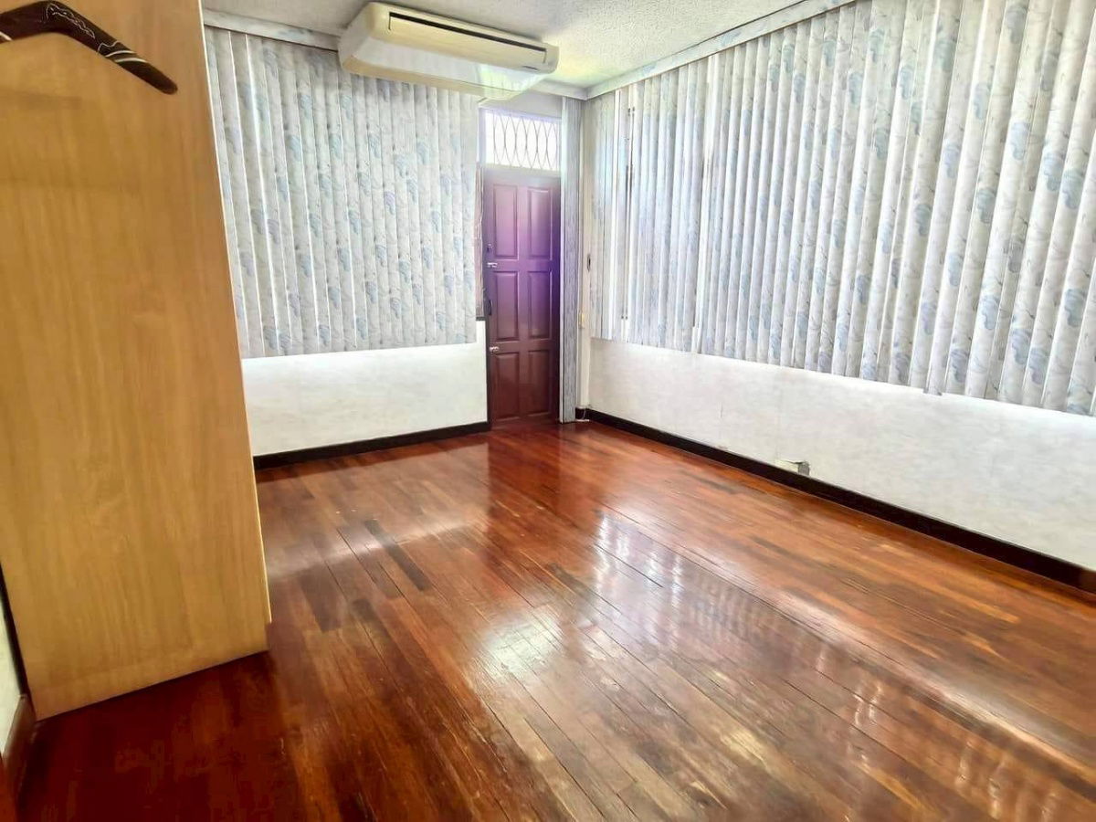 รูป ขายบ้านเดี่ยว 2 ชั้น หมู่บ้านพงษ์เพชร งามวงศ์วาน28 4ห้องรอน 2น้ำ 4จอด  ใกล้ทางด่วน เพียง 6.9ล้านด่วน  - รูปที่ 16/20