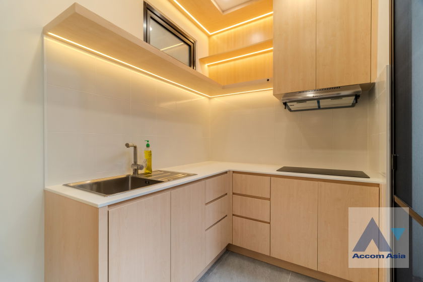picture 🔼🔽 AccomA 📩 Pet friendly 3 BR House in  Lumphini (AA41427) - 12/20