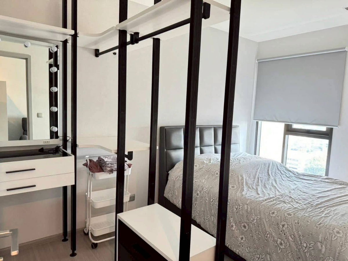 picture FOR RENT  :   E000210   :  ( Life Sukhumvit 62 ) - 5/6
