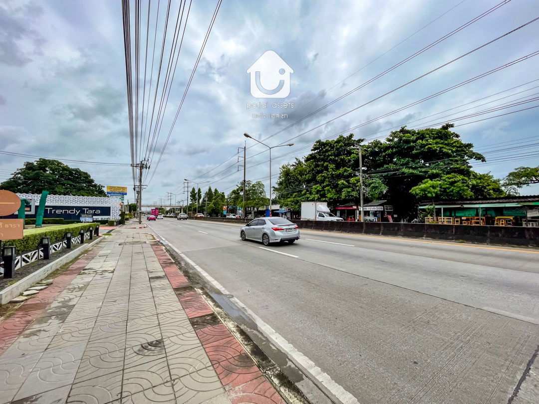 picture 3.5 Storey-Business Home for sale, Trio Romklao  - 37/37