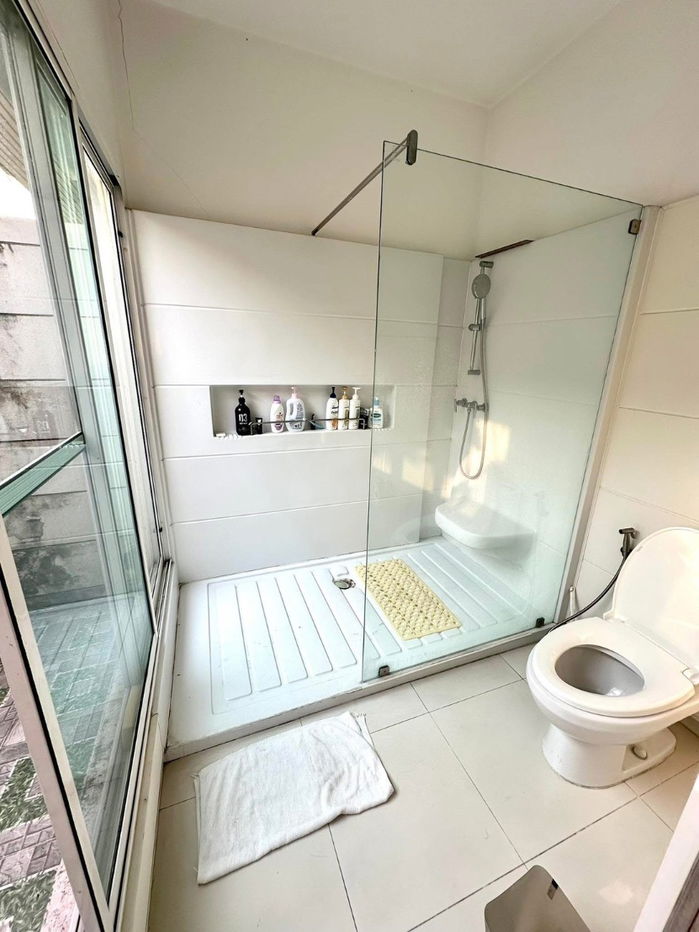 รูป P0216 บ้านเดี่ยว 2 ชั้น โครงการ “นันทวัน ศรีนครินทร์” – พื้นที่ใช้สอย 375 ตร.ม. ฟังก์ชันครบ ติดทางด่วน วงแหวนกาญจนาฯ เหมาะกับครอบครัวใหญ่ - รูปที่ 9/11