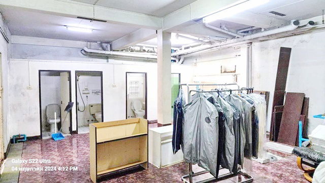 รูป สุขุมวิท38-48 ทองหล่อ BTSเอกมัย 349ม. 7-Eleven130ม. ให้เช่าอาคาร 3คูหา 4ชั้น Hostel 18ห้อง 802ตรม. รพ. สมิติเวช สุขุมวิท 600 ม. - รูปที่ 7/8