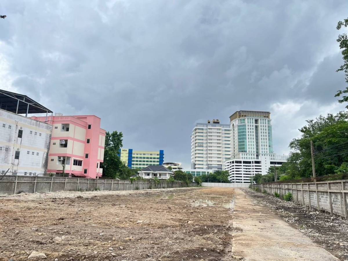 รูป Land in Ramkhamhaeng Soi113+115 studio, for rent - รูปที่ 1/3