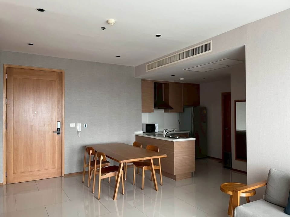 รูป ให้เช่าคอนโด The Emporio Place ใกล้ MRT ศูนย์การประชุมแห่งชาติสิริกิติ์ 50,000 บาท รหัสทรัพย์: RS1591 - รูปที่ 5/8