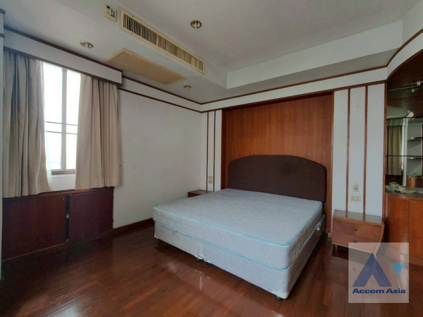 picture 🔼🔽 AccomA 📩 Spacious condo with pool view and natural light (24536) - 17/20