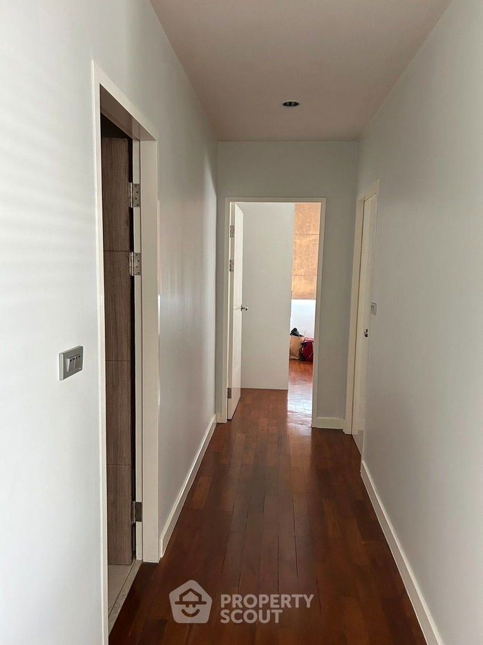 picture 2-BR Condo at Baan Siri Silom near BTS Surasak (ID 2053110) - 6/7