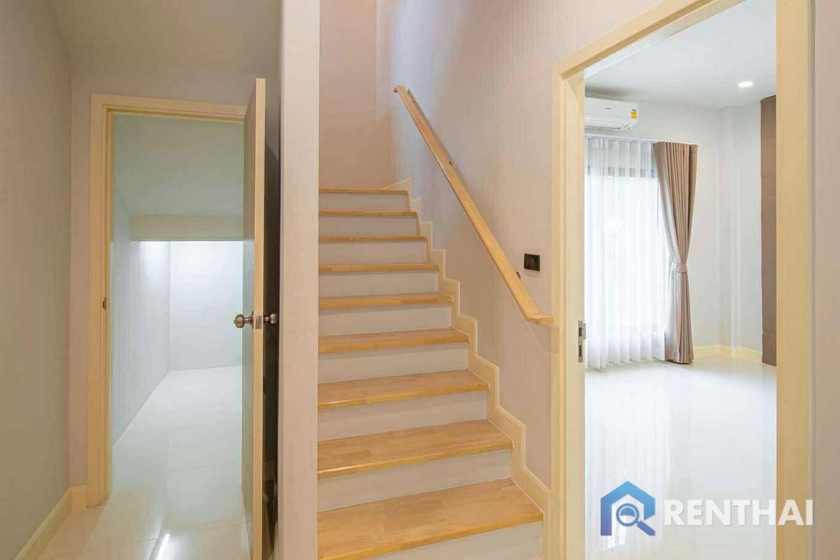 รูป ขายบ้านเดี่ยวหลังมุม สภาพใหม่ ทำเลพรีเมียม - รูปที่ 19/25