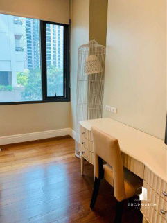 รูป ✨Flash Deal ✨ Bright Sukhumvit 24 ( 1Bed 1Bath 44SQM.) แต่งครบพร้อมอยู่ !! เพียง 45,000 บาทต่อเดือน Tel.0981315848 @propmatch - รูปที่ 8/12