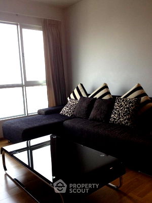 Condos for sale : 2-BR Condo at Hive Taksin near BTS Wongwian Yai (ID 1607644)