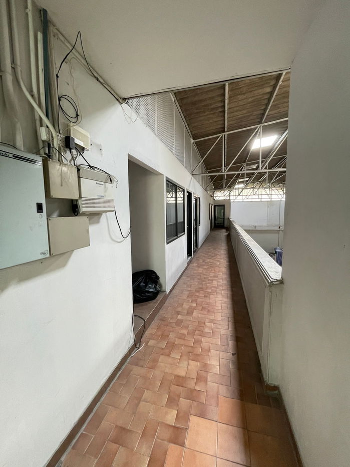picture Warehouse and office for rent, Soi Bangna 32, rent price 100,000 baht per month. - 2/5