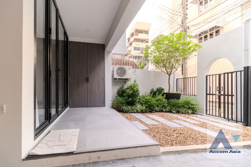 picture 🔼🔽 AccomA 📩 Pet friendly 3 BR House in  Lumphini (AA41427) - 2/20