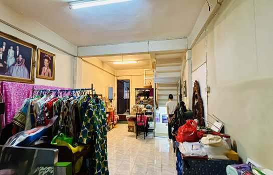 picture Commercial building for sale, Huai Khwang, Suthisan, Inthamara, usable area 300 sq m, size 15 sq wa, on the road - 4/12