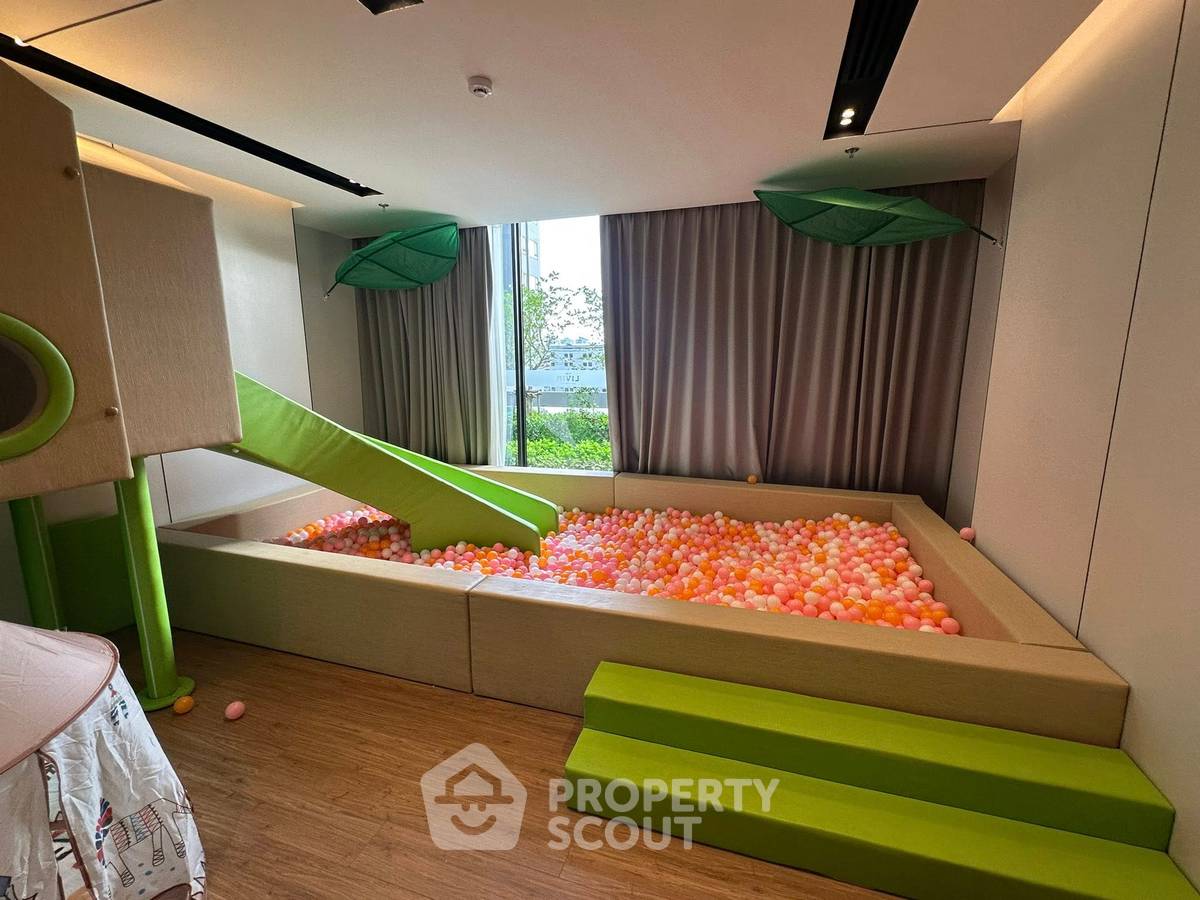 รูป คอนโด 1-ห้องนอน ที่ เดอะ ลิฟวิ่น รามคำแหง ใน หัวหมาก (ID 2109272) - รูปที่ 16/36
