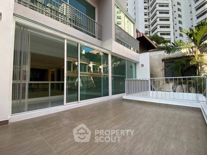 รูป ทาวน์เฮาท์ 3-ห้องนอน ใกล้ BTS นานา (ID 2280290) - รูปที่ 15/35