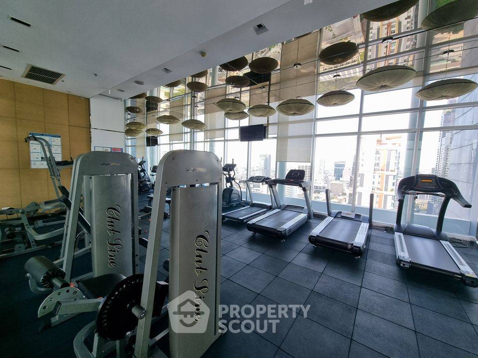picture 2-BR Condo at Life @ Sathorn 10 near BTS Saint Louis (ID 881729) - 4/9