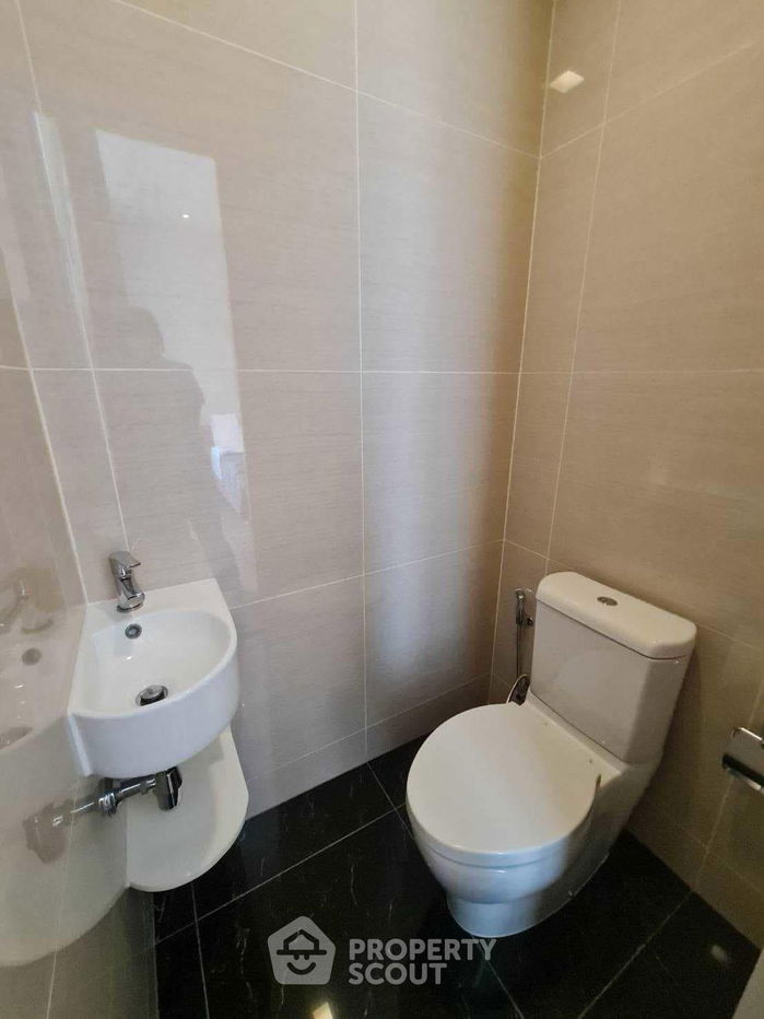 picture Studio Condo at Park Origin Phrom Phong near BTS Phrom Phong (ID 2279827) - 9/9