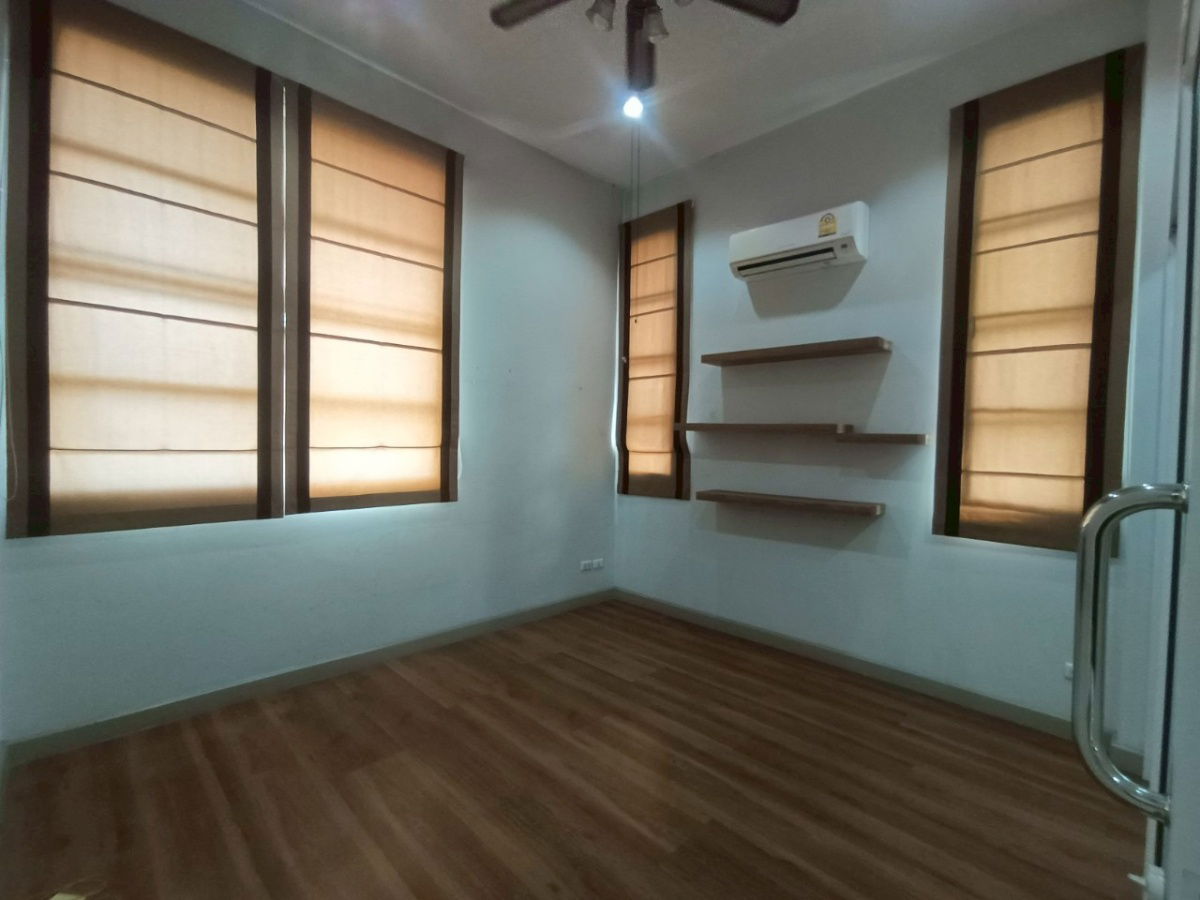 รูป ขายบ้านเดี่ยว ชั้น (( หลังมุม ))  เดอะซิตี้ ปิ่นเกล้า  พระราม5   - รูปที่ 6/40