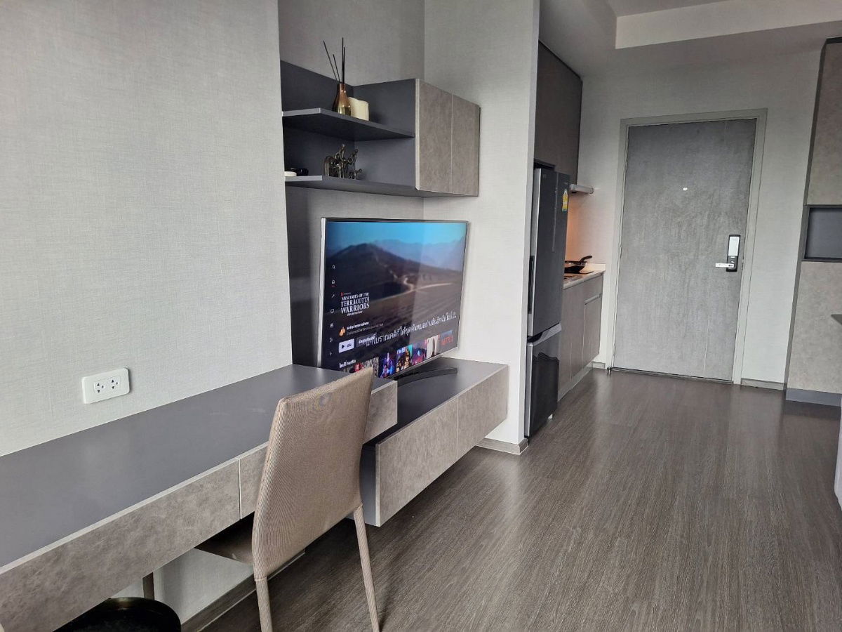 picture For Rent : Ideo Phaholyothin Chatujak :  (1 bed) 36 sq.m. 22,000 THB  Ready to move in - 13/14