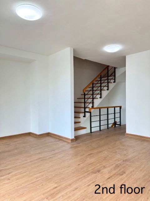 picture WS2717 🏡 Townhome for rent, 4 floors - Areeya Mandarina Sukhumvit 77, corner unit, shady atmosphere, only 50,000 baht/month. - 10/17