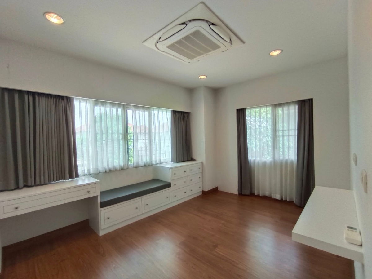 รูป โครงการเซนโทร รัตนาธิเบศ์ (วัดสวนแก้ว)  หลังมุม  - รูปที่ 21/21